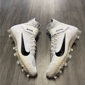 Nike Alpha Menace Elite 2 Football Cleats White AO3374-101 Men’s Size 14 New